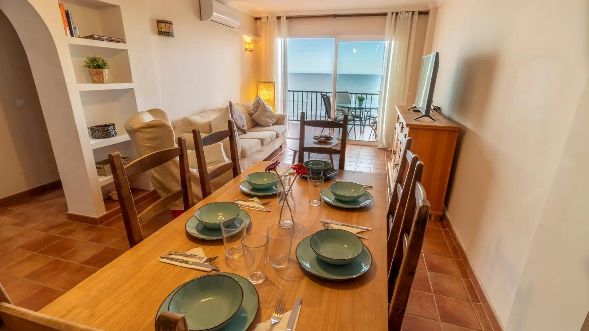 Rentitspain Apartamento Arce 13 Balcon Con Vista Al Mar Nerja Spagna